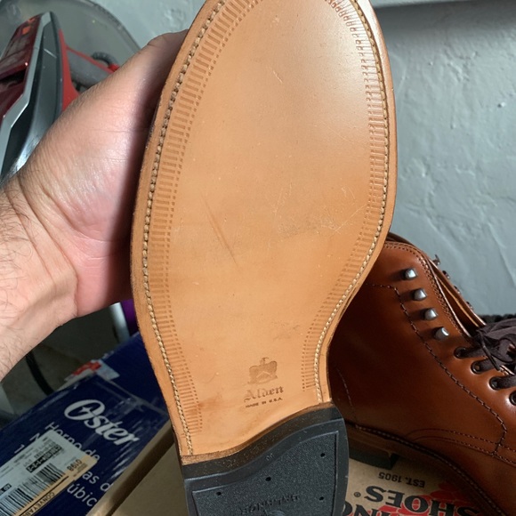 Alden calfskin mid top Boot